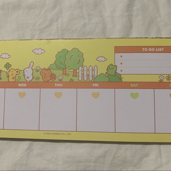 Yellow Pompompurin Sanrio Weekly Planner Pad - Picture 8 of 13